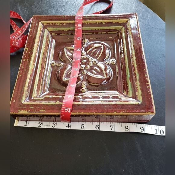 Vtg Heavy Glazed Wall Hanging - Picture 5 of 7